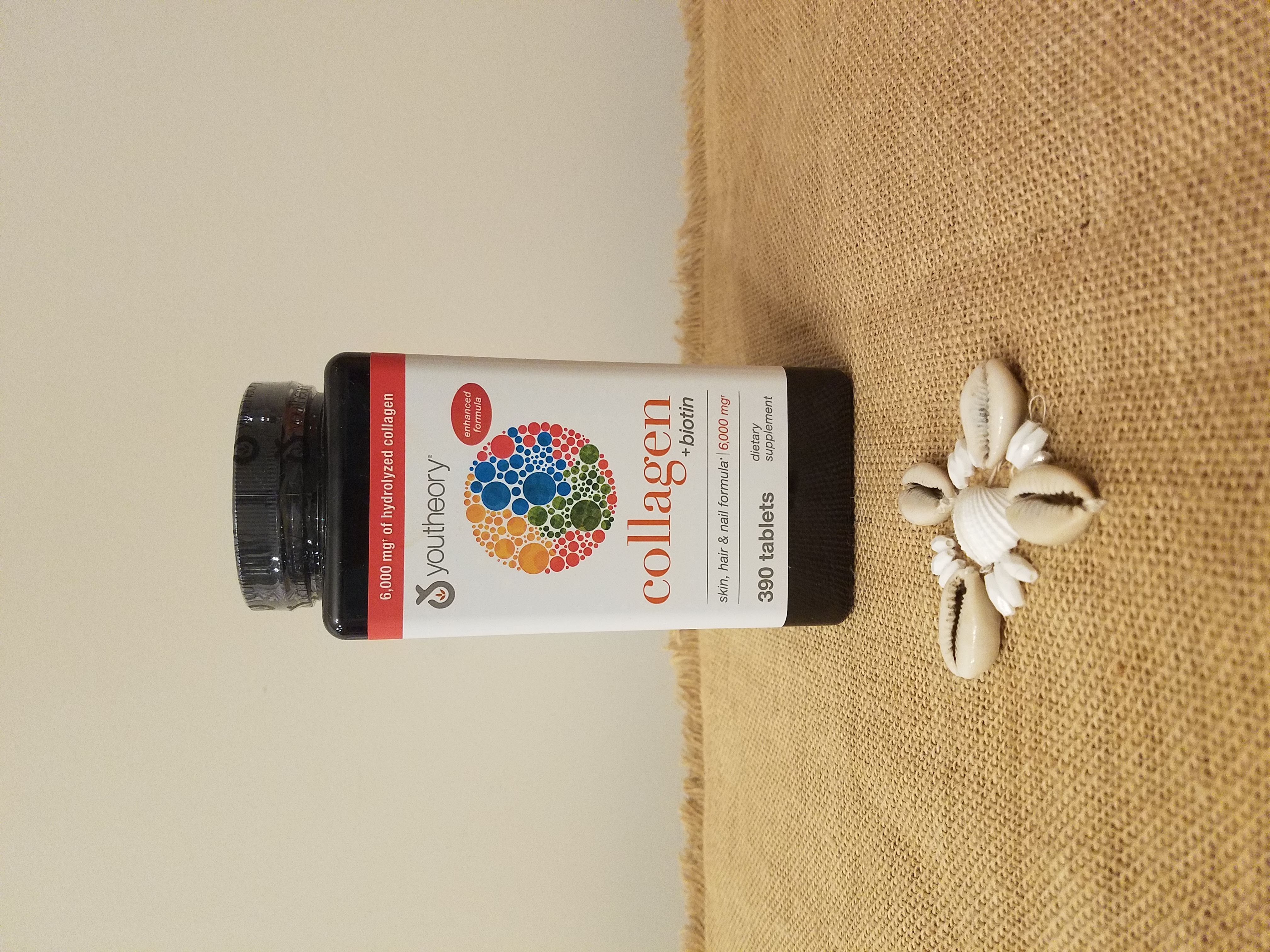 La formule avancée de collagène Youtheory ® fournit 6 grammes (6000 mg) de collagène hydrolysé par portion - plus 100% de la valeur quotidienne de la vitamine C et 3000 mcg de biotine - pour aider à reconstituer le collagène à l'intérieur du corps. * 6000 mg de collagène sous forme de peptides bioactifs par portion Aide à lutter contre la perte de collagène liée à l'âge. * Amélioré en vitamine C Avec 3000 mcg de biotine