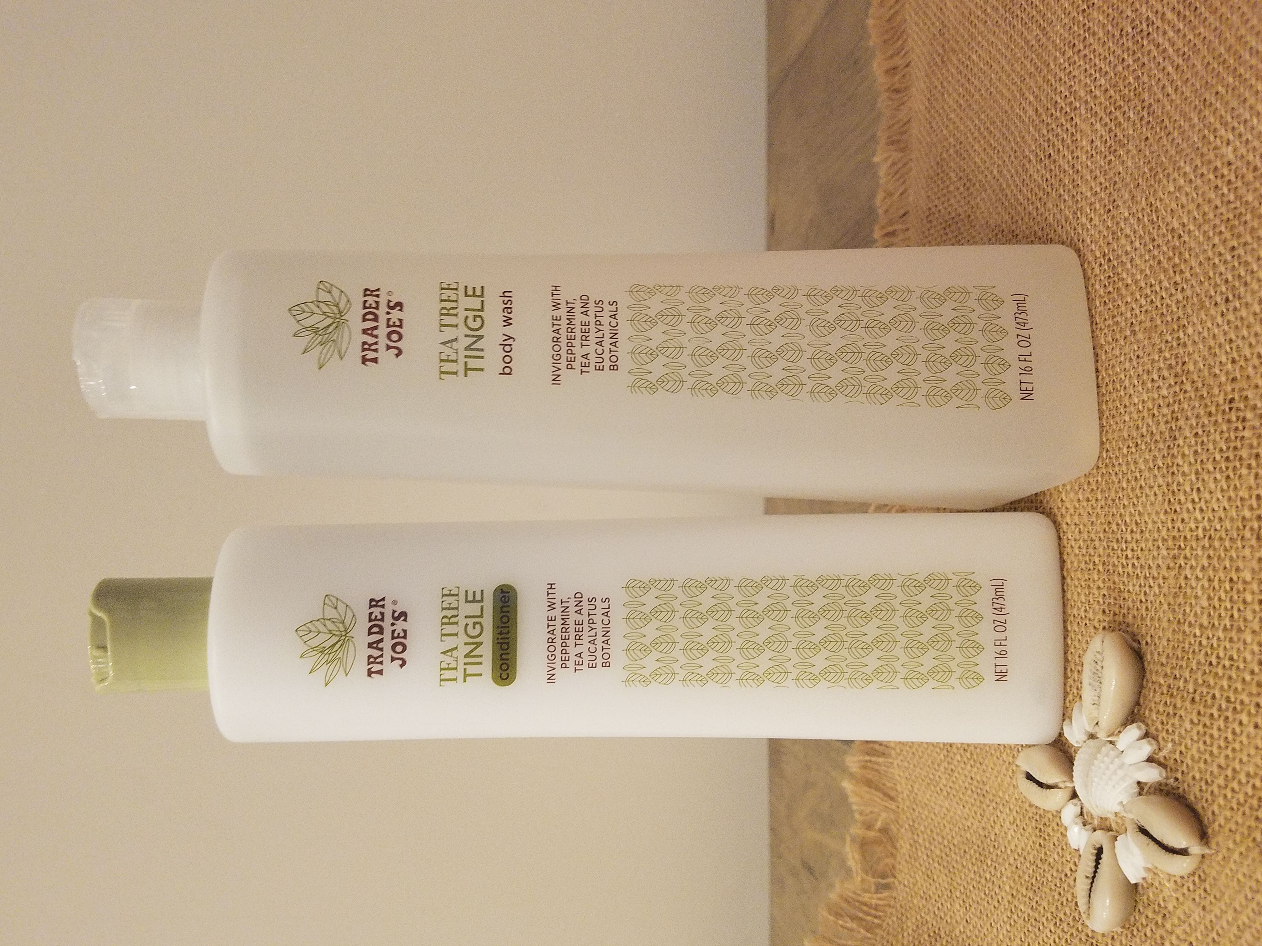 Trader Joe's Tea Tree Tingle Shampooing & Demelant